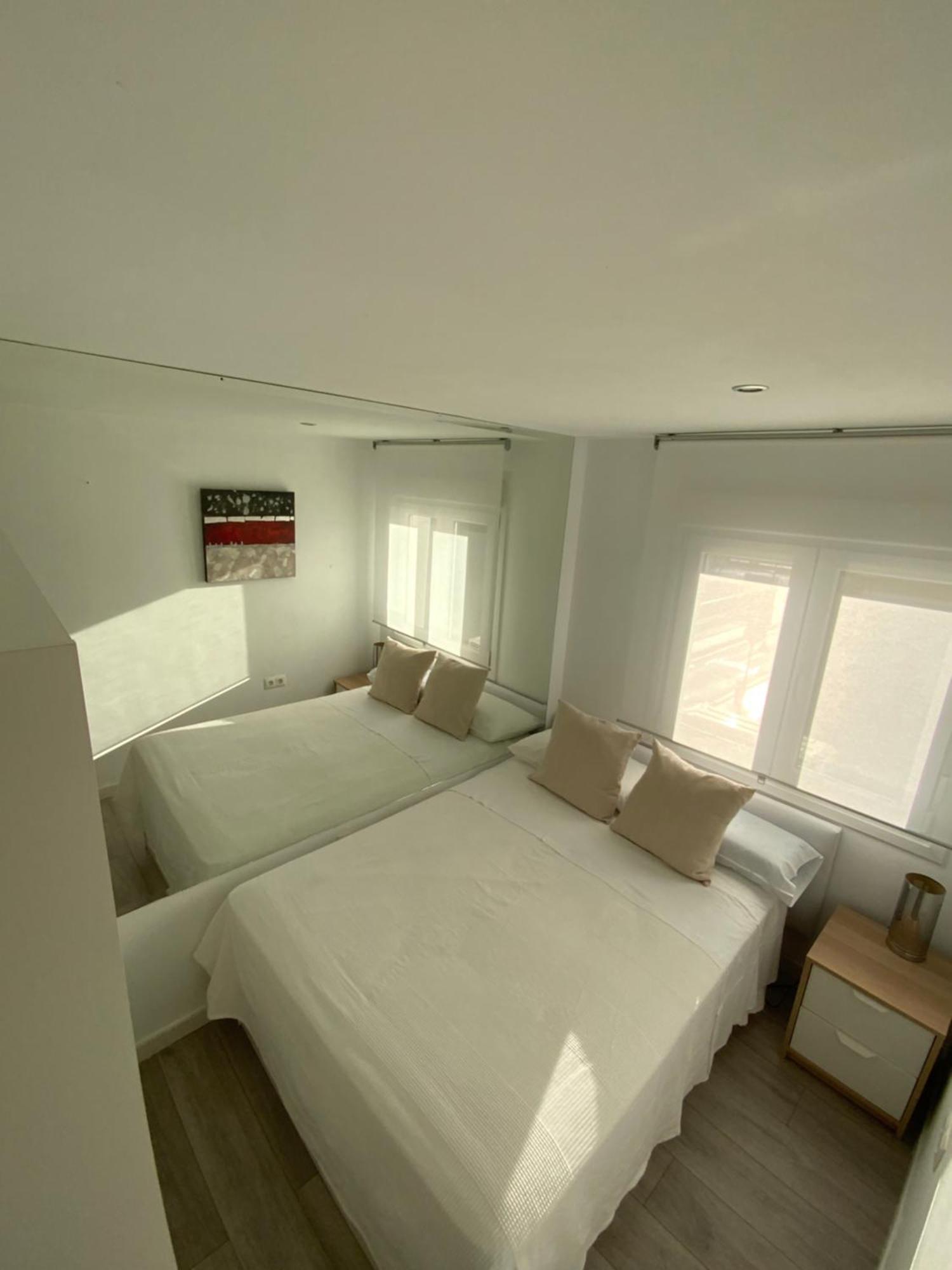 Munoz Degrain Apartamento Apartment Malaga Exterior photo